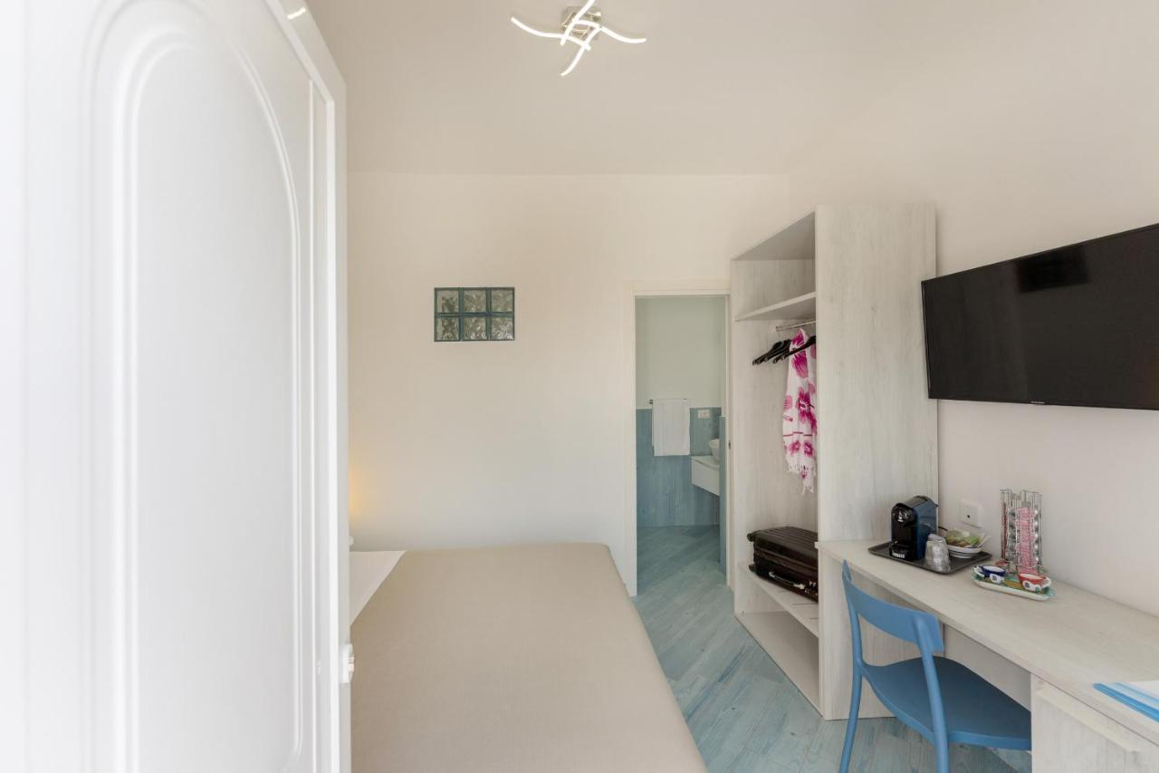 Poseidonia Rooms Procida Exterior photo