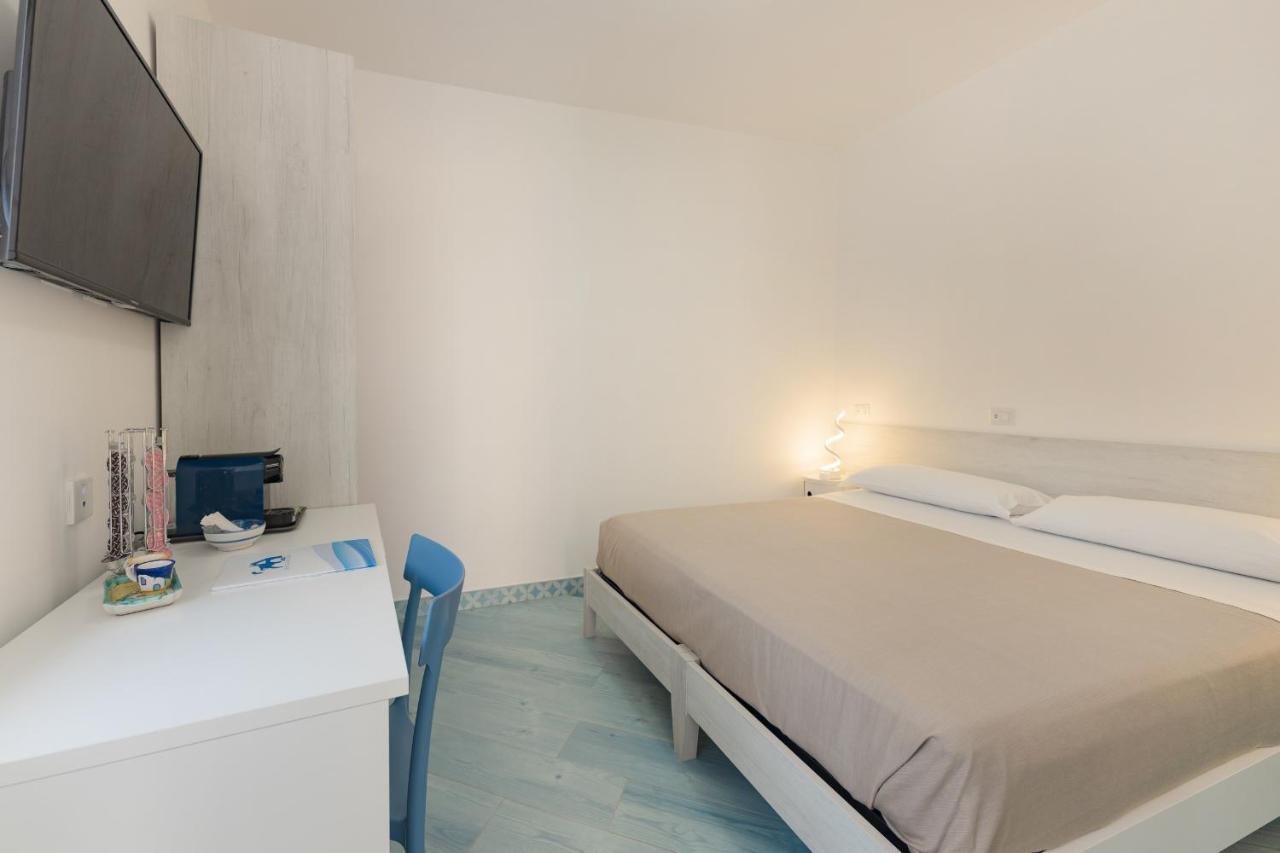 Poseidonia Rooms Procida Exterior photo